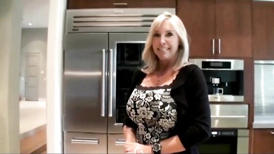 Big Tits Blonde MILF Played And Fucked