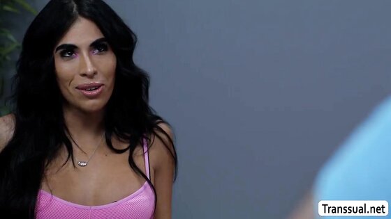 Seducing my work out buddy to have anal sex