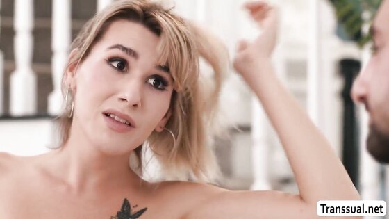 Steamy hookups turn into hardcore anal sex