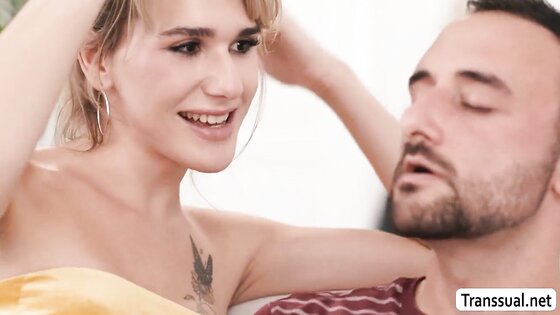 Steamy hookups turn into hardcore anal sex