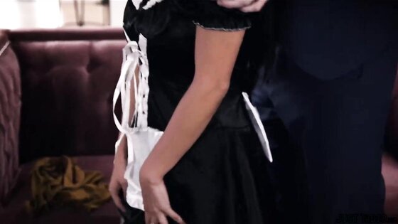 You're made to serve, so serve me!