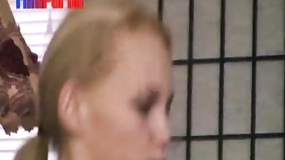 Hopsanda z Holandska dostane náloženo. Dutch chick gets full load on the face - Film Porno | porno video zdarma