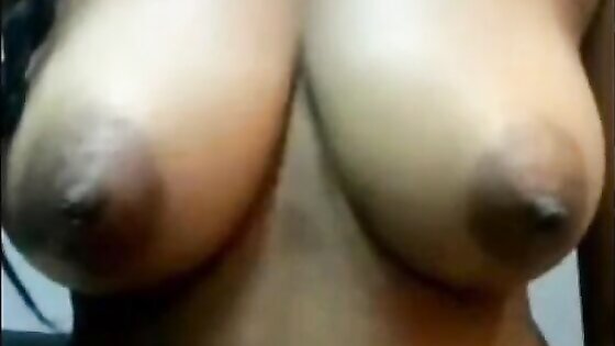 Busty Indian Punjabi girl Babita's webcam show