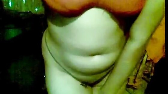 Cute Indian Girl expose her hot boobs