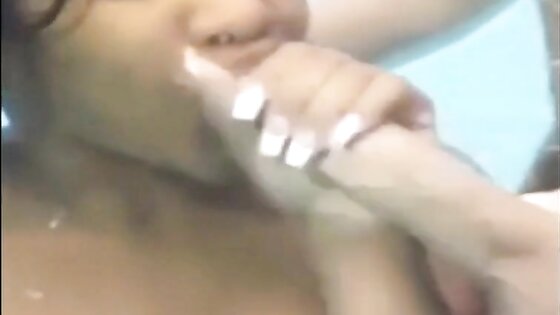 black woman  sucking 2 cocks underwater