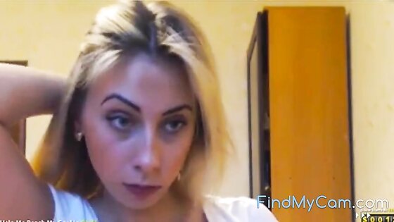 Big tit blond cam