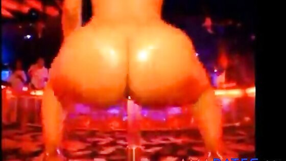 Booty Shaking At ATL Strip Club