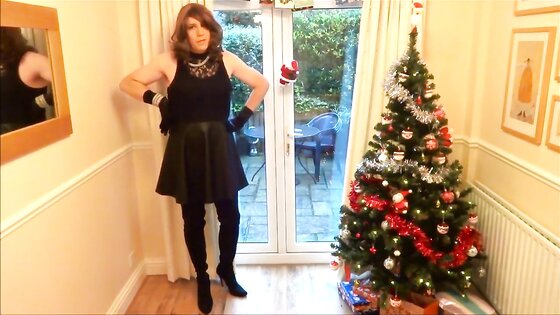 Alison in Thigh Boots - Wanking under the christmas tree