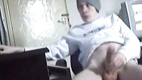 Skater Boy Masturbating