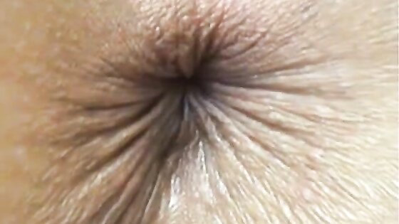 close up butthole winking