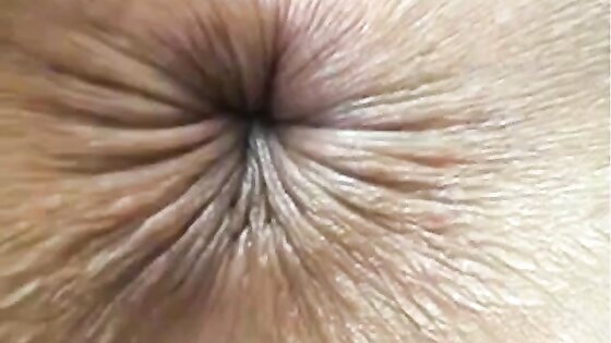 close up butthole winking