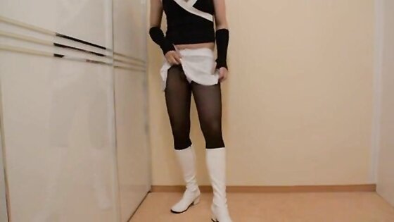 me crossdressing in pantyhose wanking my cock with cumshot