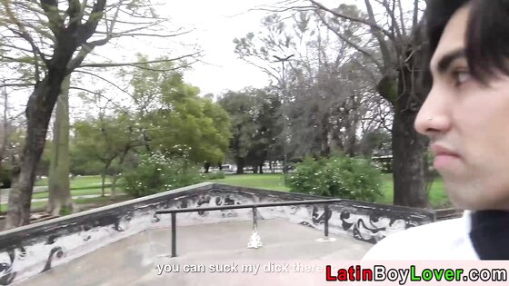 Amateur latin skater Leo accepting a strangers offer