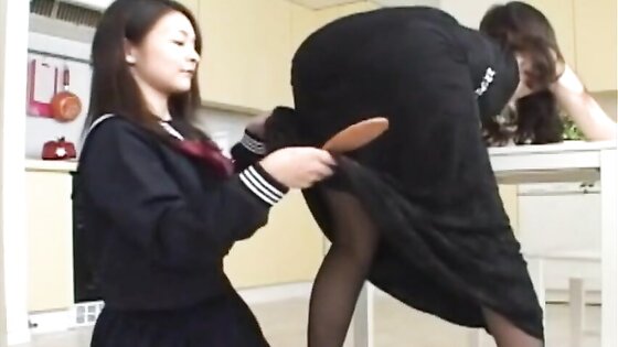 Japanese Girl Punishes Her Mother