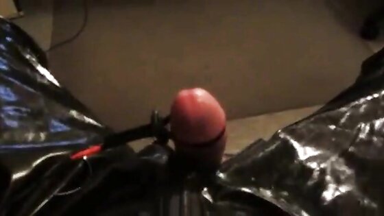 Hands free cum (electro stimulation) 2