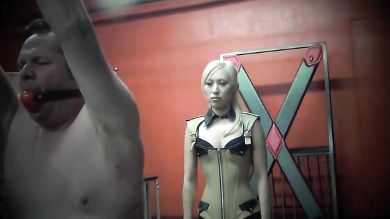 Japanese Mistress Hard Whipping Male Slave