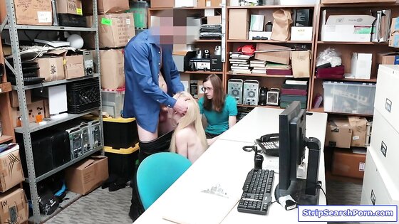 Guy watching his teen girlfriend fucked by security officer