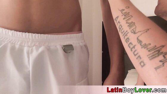 Amateur latin gay teen Ayun barebacking his hot mate